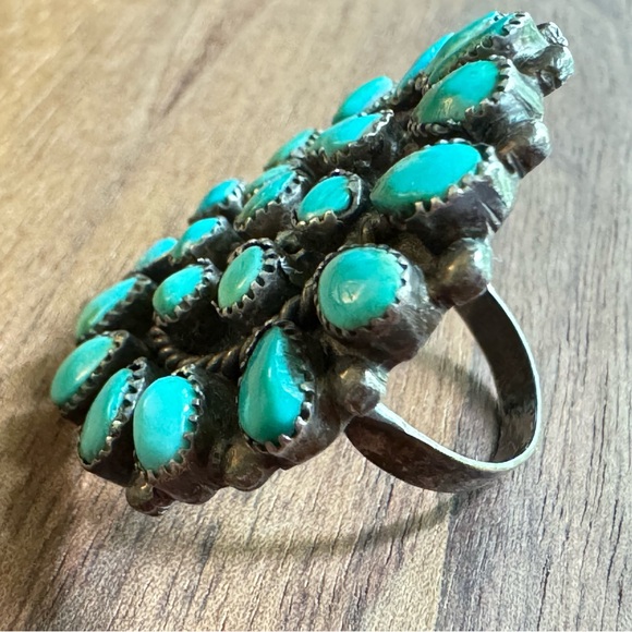 Huge Round Petite Point 1970’s Authentic Blue Turquoise Cluster Ring Size 6-1/2 - Picture 4 of 7